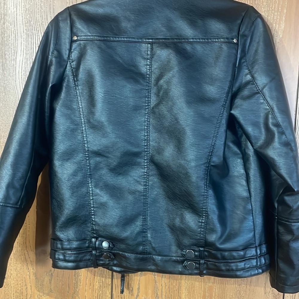 LJYH - Faux Leather Jacket - Soft lining - Picture 2 of 11
